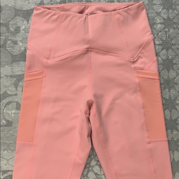 NWT Buffbunny collection pink legging, size S - Picture 3 of 6